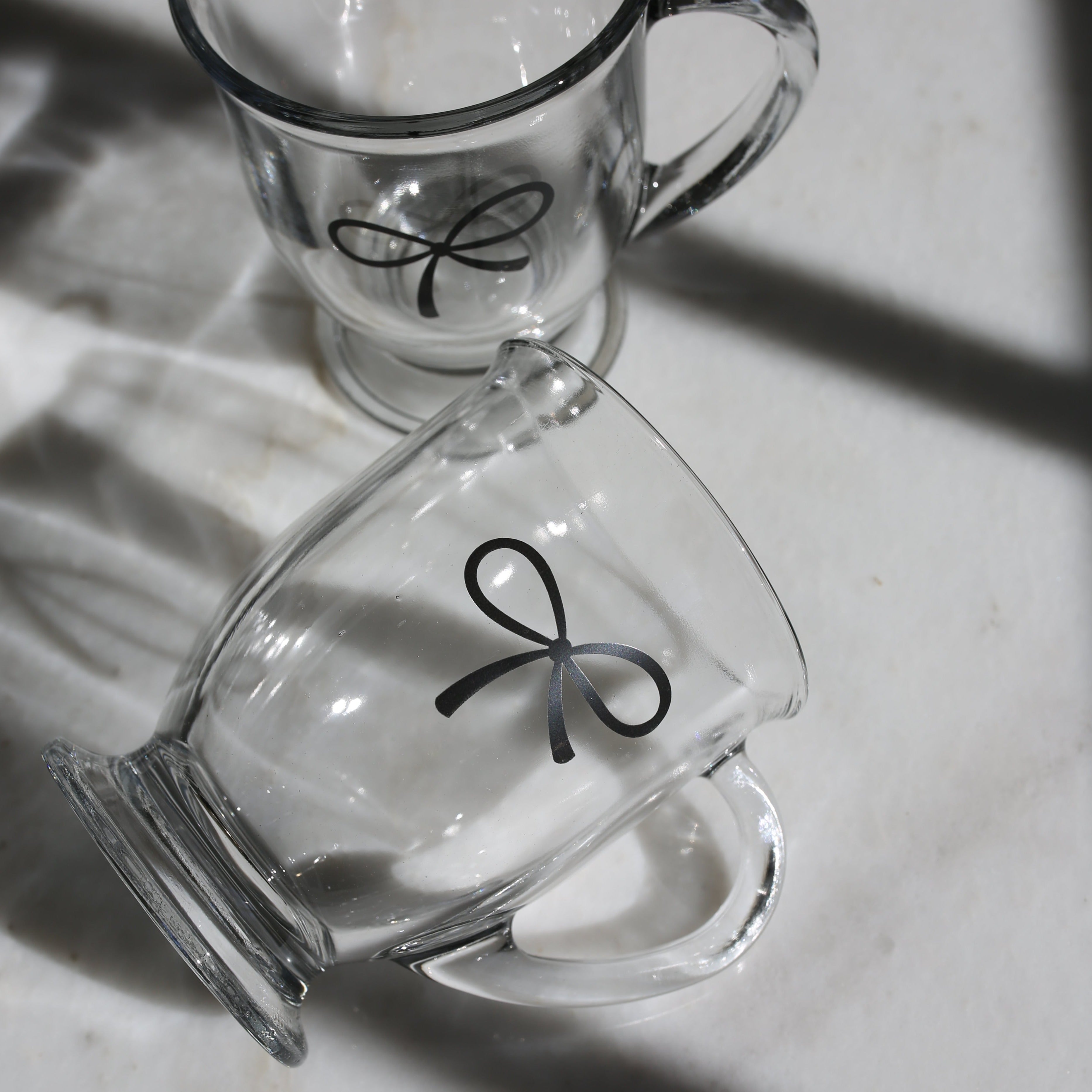 Bow Footed Glass Mug emilyOandbows