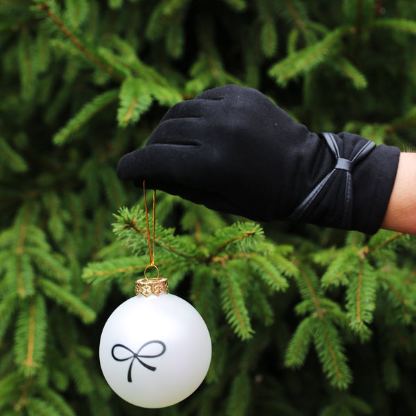 Black Gloves with Bow Detail