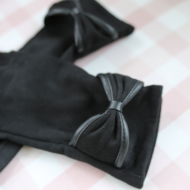 Black Gloves with Bow Detail